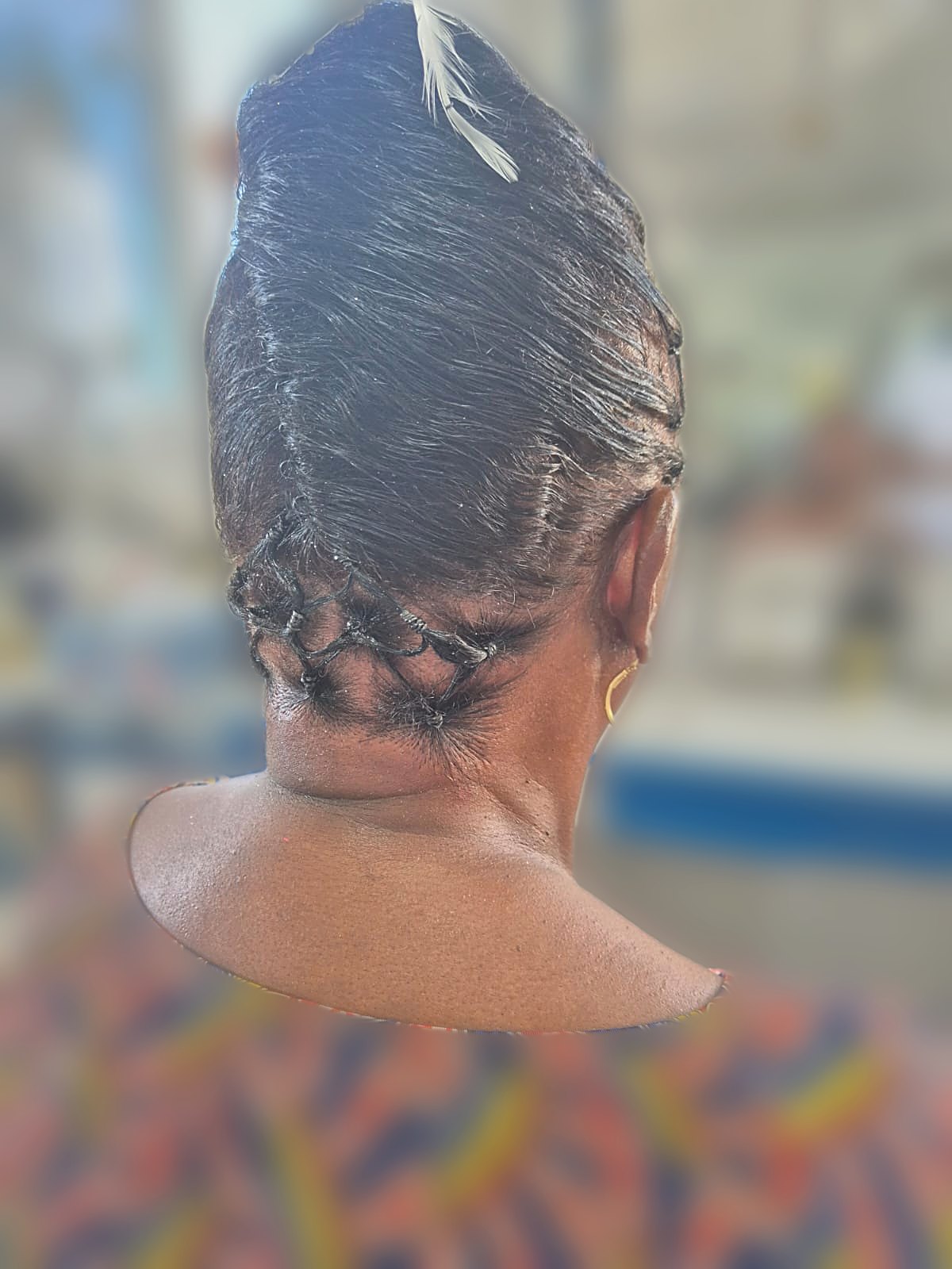 Chignon torsadé élégant pour une cérémonie