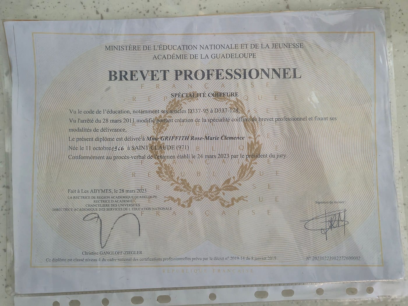 Brevet Professionnel spécialité Coiffure délivré à Rose-Marie Griffith par l'Académie de la Guadeloupe